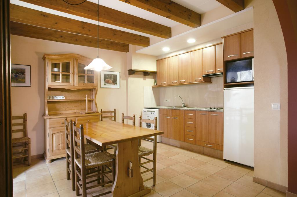 Allotjaments Placa Major-Grevol Santa Pau Zimmer foto
