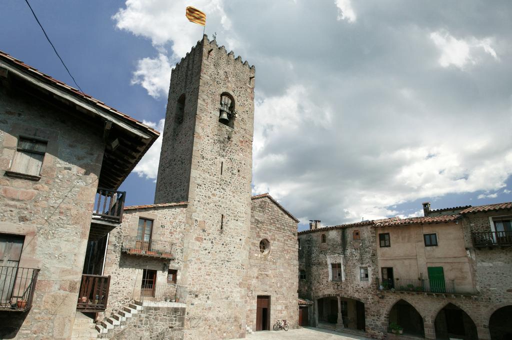 Allotjaments Placa Major-Grevol Santa Pau Zimmer foto